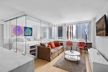 322 West 57th Street, #33L