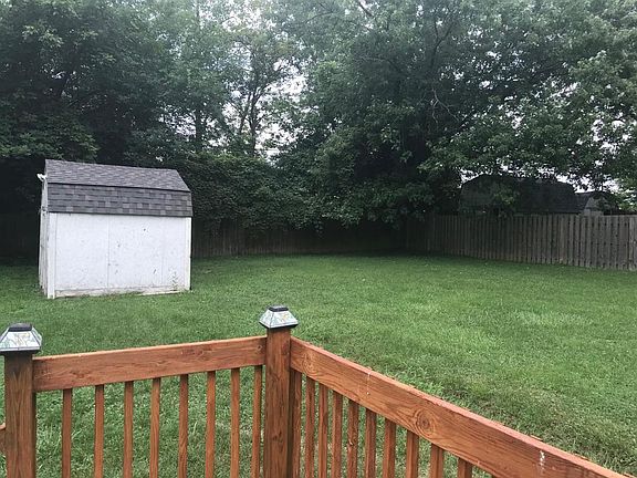 5th image of 5522 E Terrace Ave