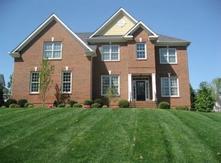 235 Norwalk St, Holly Springs, NC 27540