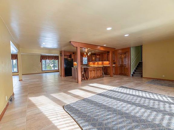 2nd image of 1135 Home Park Ave