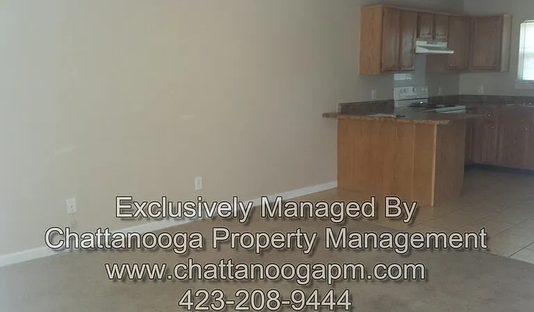 202 S Flora St #B — Photo 2