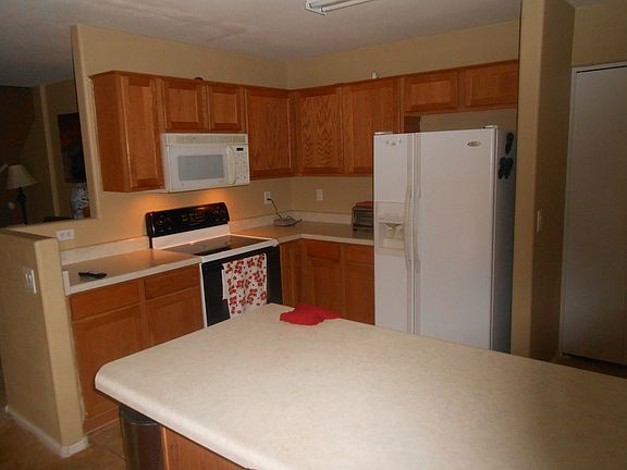 2nd image of 28657 N Dolomite Ln