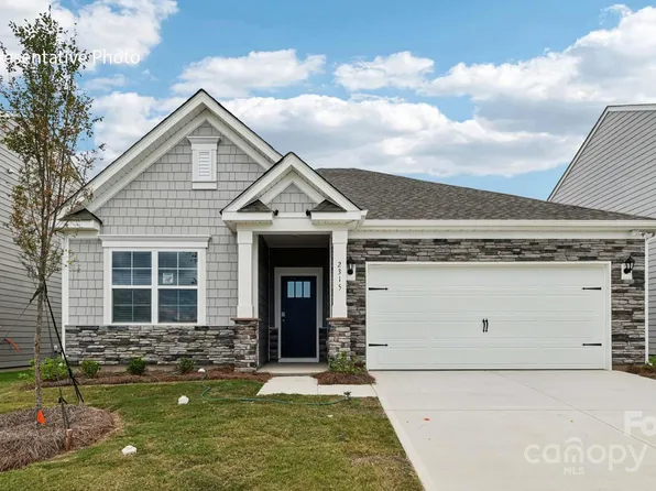 7628 Bainbridge Rd, Sherrills Ford, NC 28673