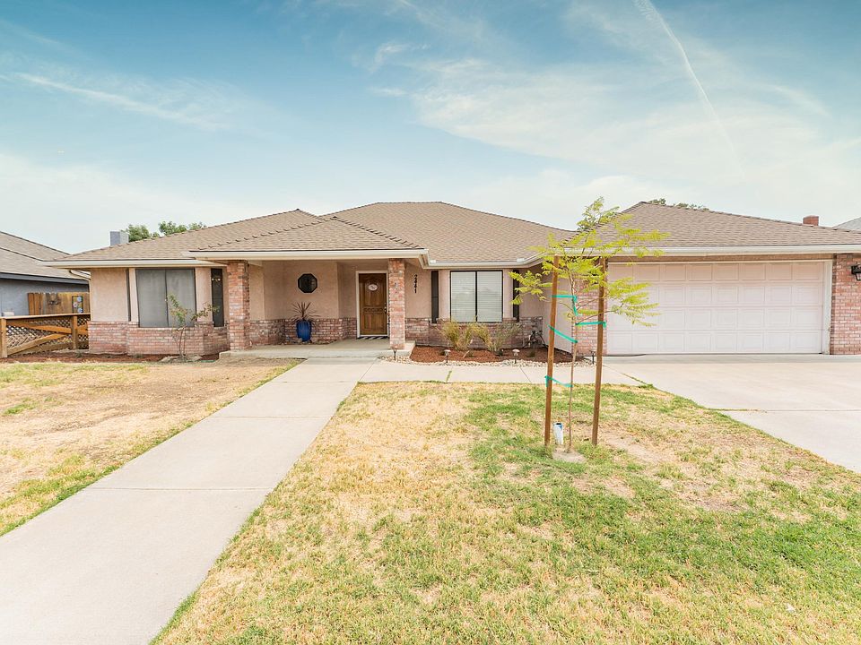 1st image of 2441 Stratford Way