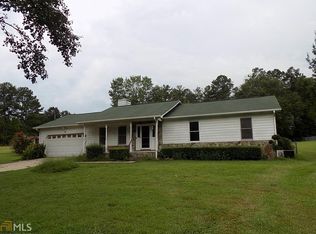 196 Russell Ln, Carrollton, GA 30116
