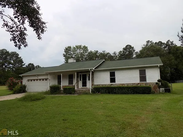 196 Russell Ln, Carrollton, GA 30116