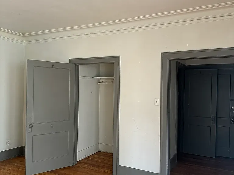 9 Woodland Apartments — Photo 29