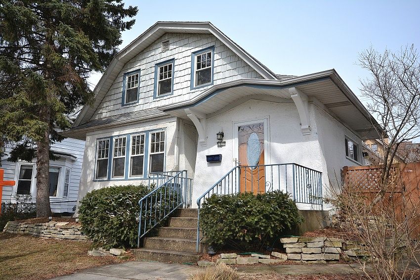 1st image of 2860 S Wentworth Ave