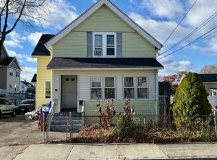 15 Martin St, Attleboro, MA 02703