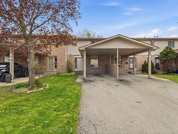 2nd image of 720 Deveron Cres #6
