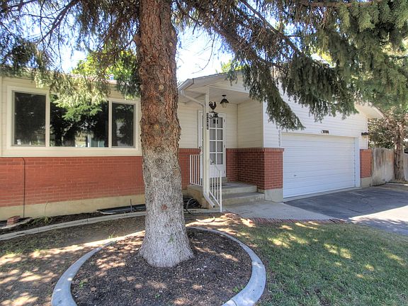 2nd image of 3286 E Bengal Blvd