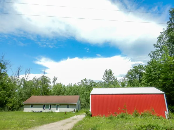 5340 S Gilbert Ln, Abrams, WI 54101