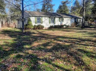 387 Park Dr W, Kintnersville, PA 18930
