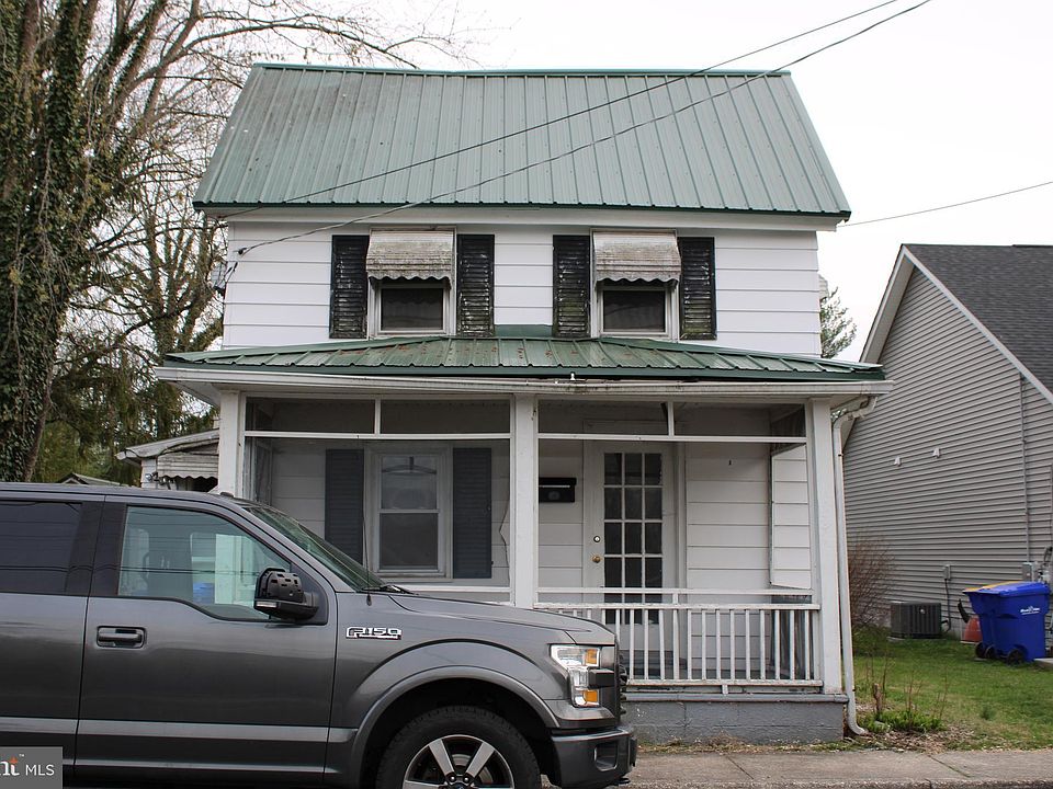 1st image of 119 Mechanic St