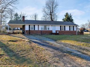 152 Stonehill Dr, North Chesterfield, VA 23236