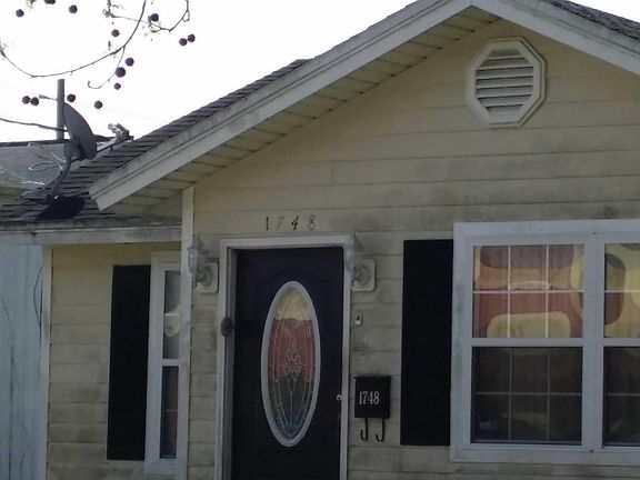 2nd image of 1748 Parkwood St