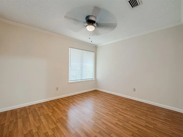2915 Windchase Blvd — Photo 22