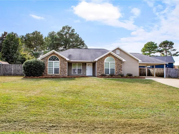 709 Lee Road 2087, Salem, AL 36874