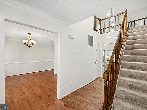 5th image of 8319 Dawn Ct