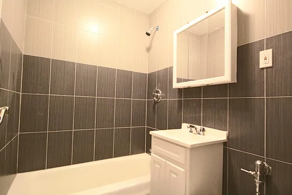 Rented by Keller Williams NYC | media 15