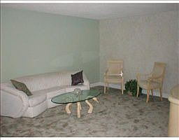 4th image of 10261 NW 35th St #10