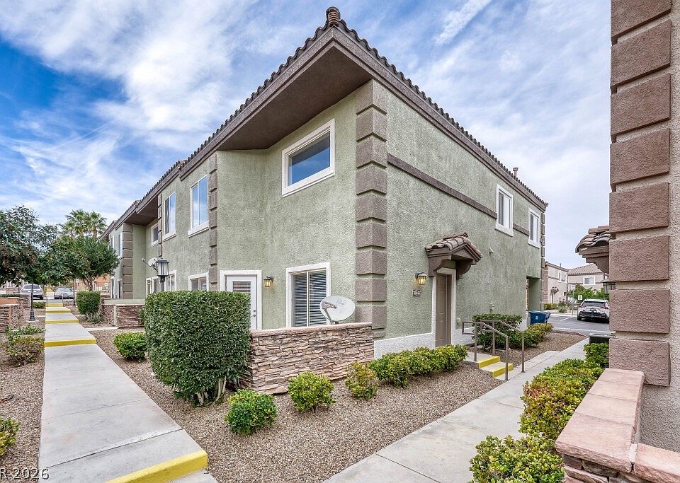 1st image of 10443 Alpine Edge Ave