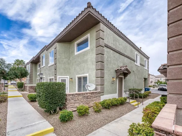 10443 Alpine Edge Ave, Las Vegas, NV 89129