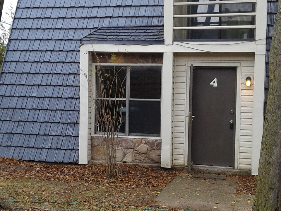1st image of 1304 Cordell St APT 4
