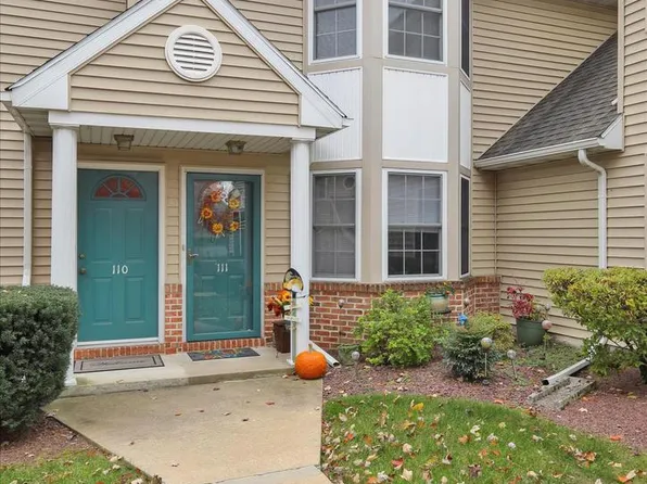 111 Lavender Ln, Reading, PA 19610