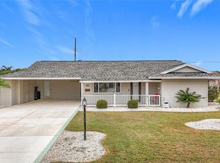 835 Oakmont Ave, Sun City Center, FL 33573
