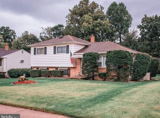 317 Shakespeare Dr, Sinking Spring, PA 19608