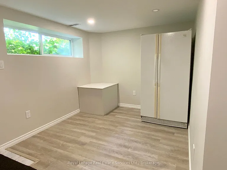 2028 Marine Dr #LOWER LEVEL — Photo 15