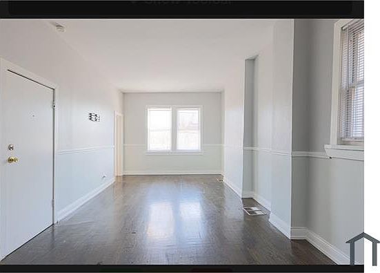 4th image of 6612 S Vernon Ave #2