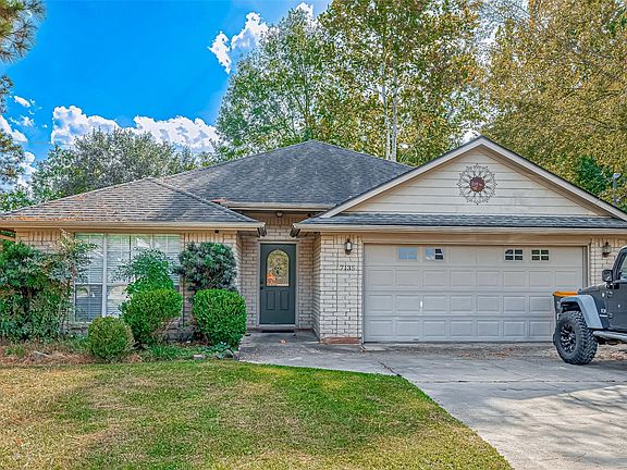 4th image of 7135 Woodland Oaks