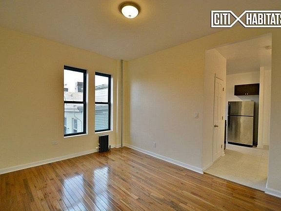 2nd image of 249 13th St APT 18