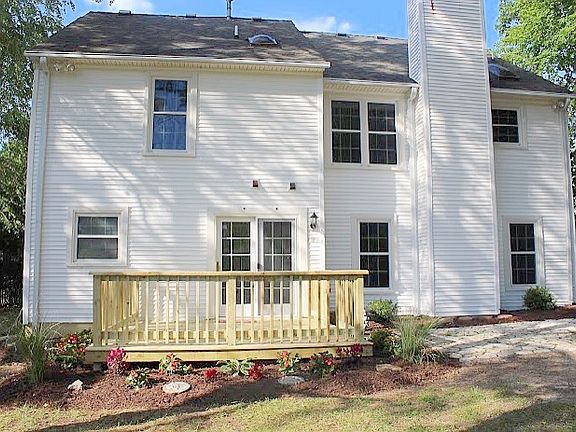 3rd image of 888 Little Dean Cir