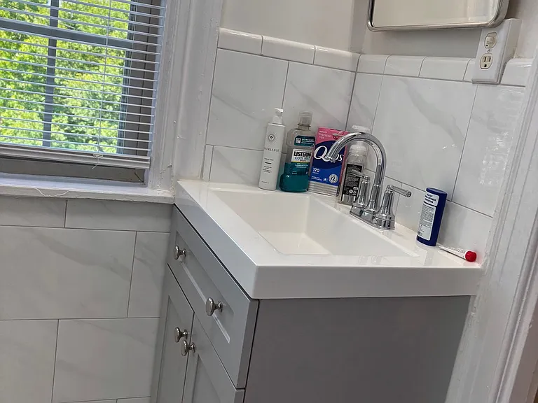 3110 Park Ave — Photo 4