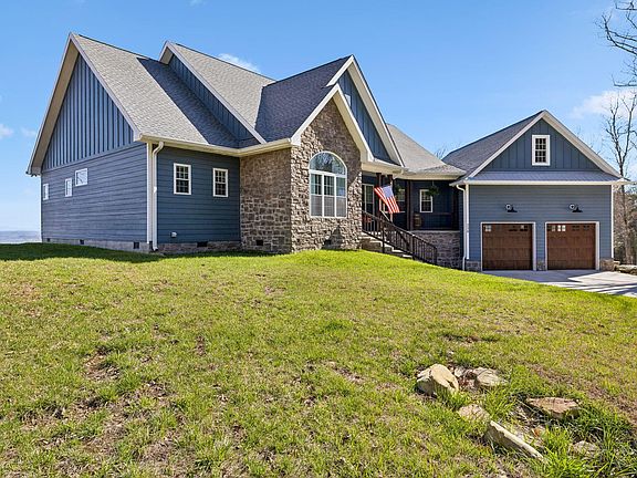 4th image of 230 Duckwood Ln