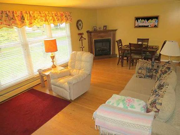 2nd image of 29 Short Hills Dr