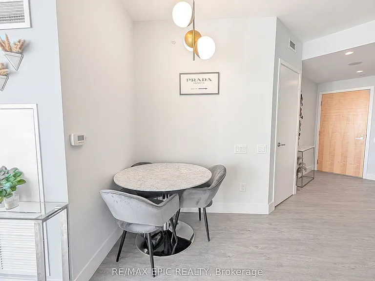45 Charles St E #2309 — Photo 7
