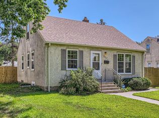 4827 6th St NE, Columbia Heights, MN 55421