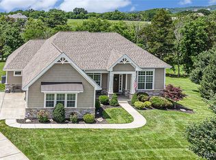 140 Stewards Ln, Eureka, MO 63025