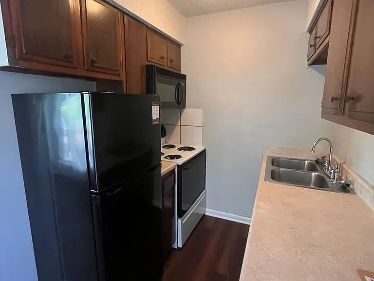 4712 Depew Ave — Photo 4