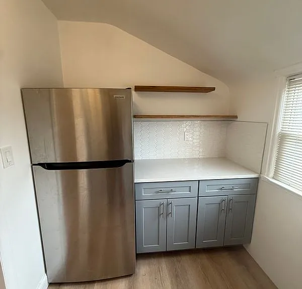 69 Bank St #2 — Photo 4