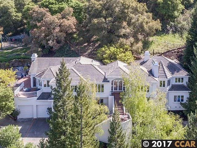 3 Gardiner Ct photo 1