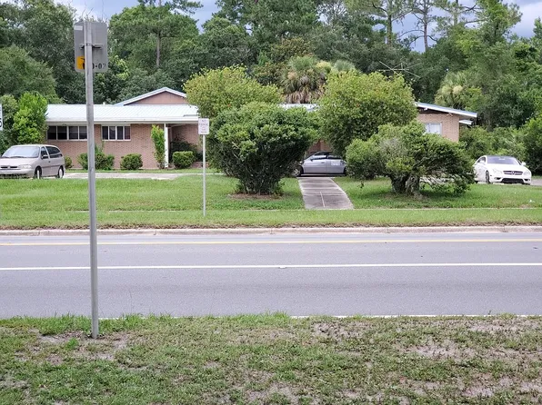 905 W Madison St, Starke, FL 32091