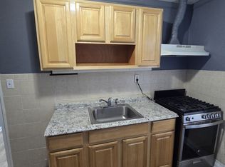 142 Carlton Ave #2A, Jersey City, NJ 07306