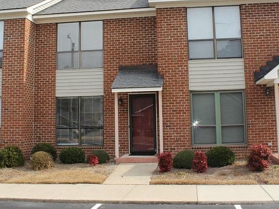 2nd image of 23 Upton Ct