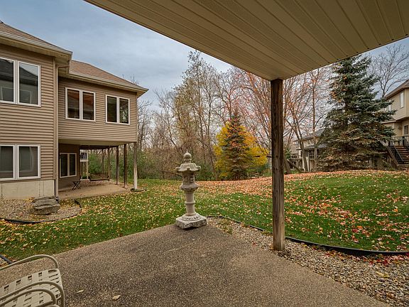 5th image of 1598 Salem Ct SW