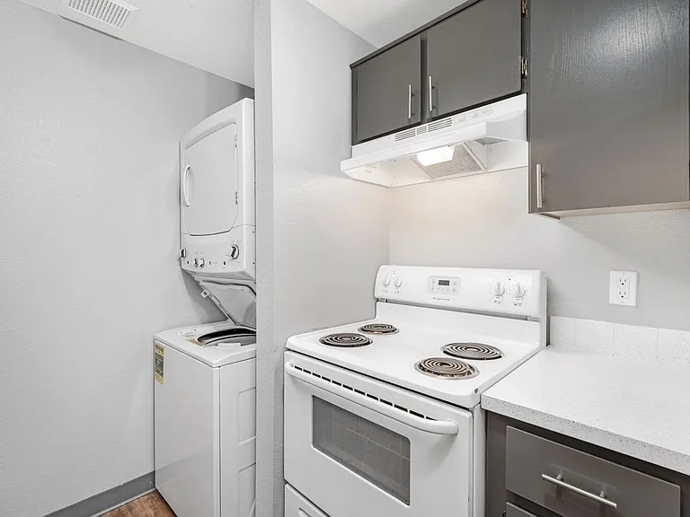 12150 SW Allen Blvd — Photo 1